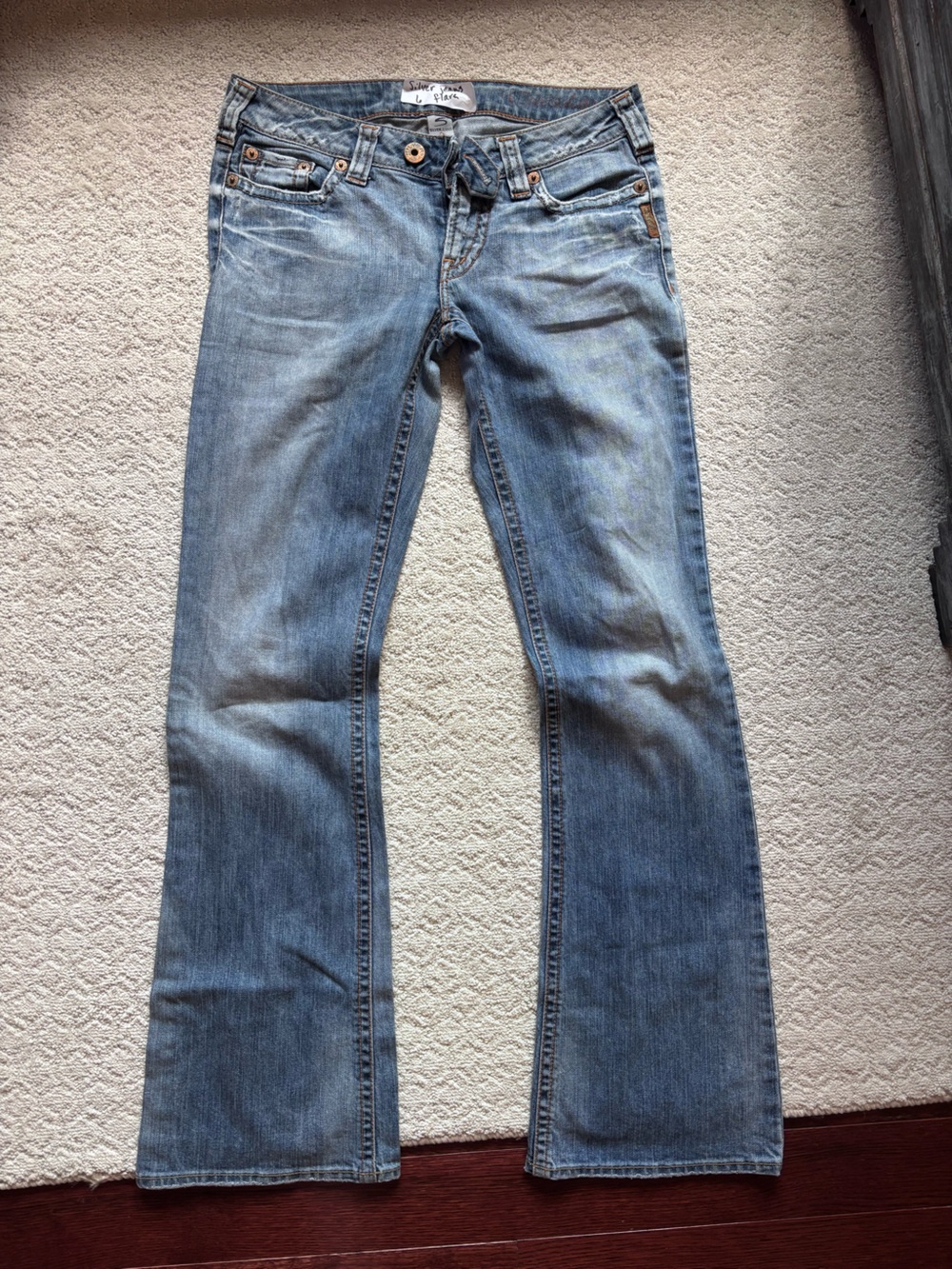 Vintage Silver Flared Style, Long Inseam, Women's Jeans, Medium Blue Denim